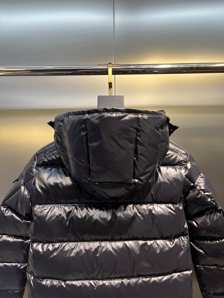Moncler Maya Short Down Jacket – Kids Collection in Cream White