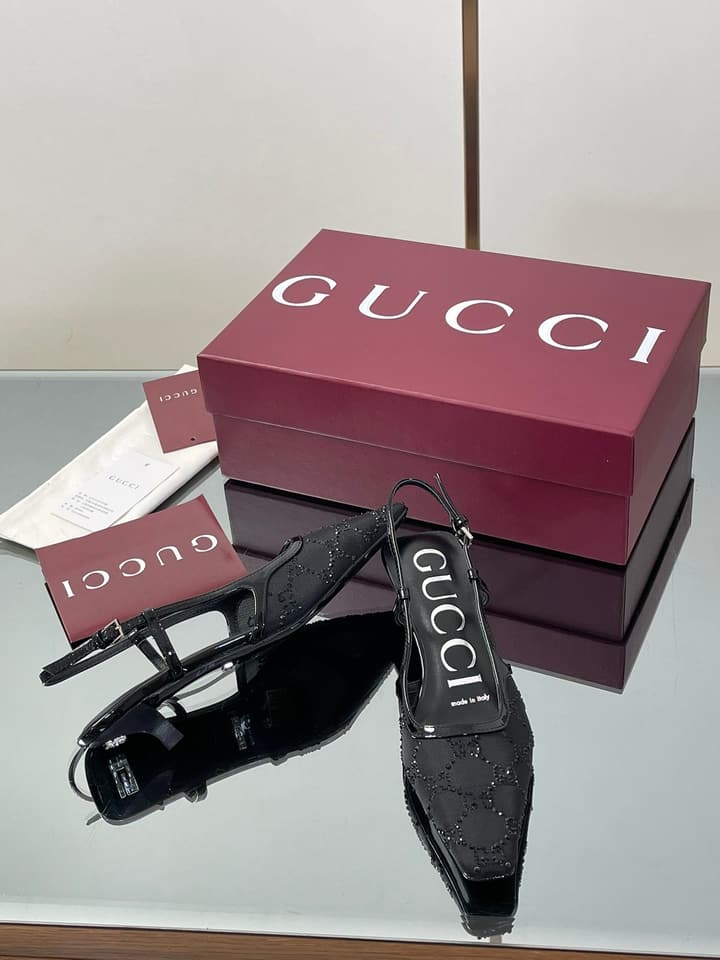 Gucci Cosmogonie GG Crystal Slingback Sandals – 2025 Early Autumn Collection in Black Crystal Gg