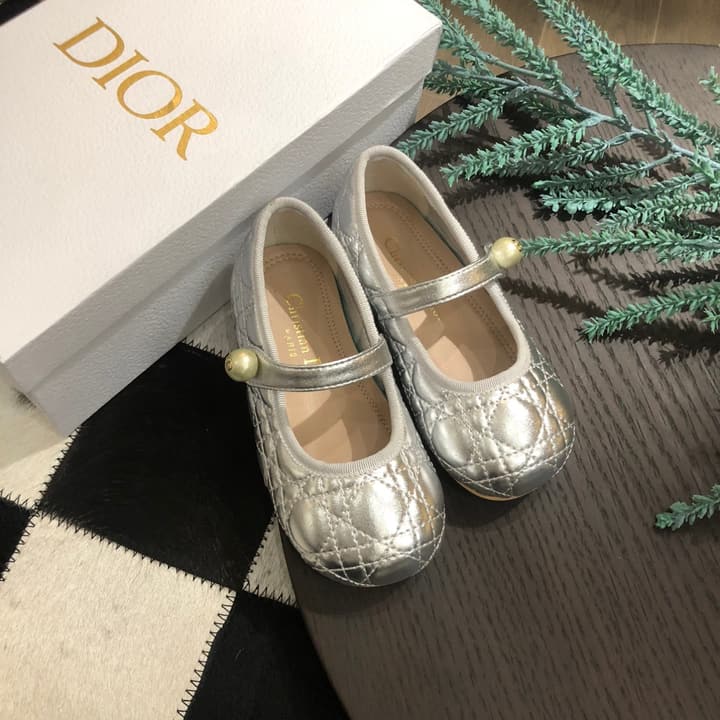 Dior DioBady Ballet Quilted Flats – Kids Collection – 2024SS in Black Quilted With Pearl Strap