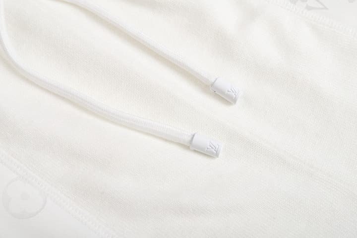 Louis Vuitton Nylon Inset Drawstring Shorts – 25SS in White