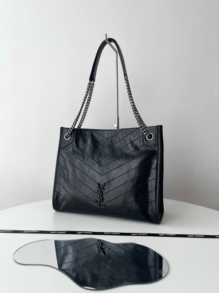 Saint Laurent Niki Shopping Bag