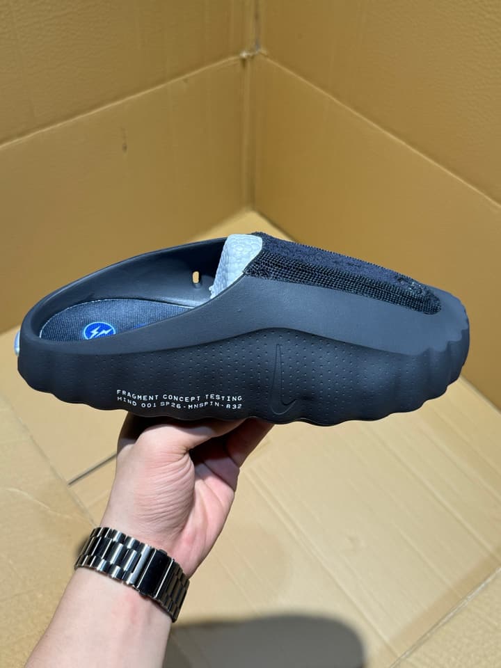 Nike Mind 001 Massage Slides