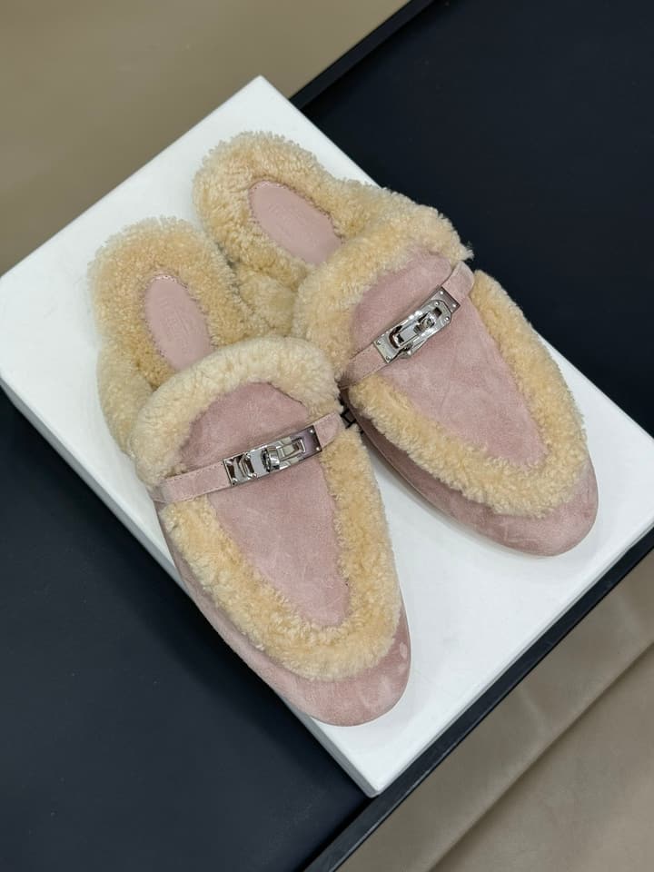 Hermès H Kelly Classic Mule Slippers – 24FW
