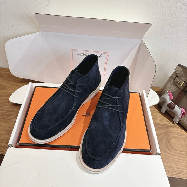 Hermès Classic Couple's Sandals – SS25 New Arrival in Black Suede