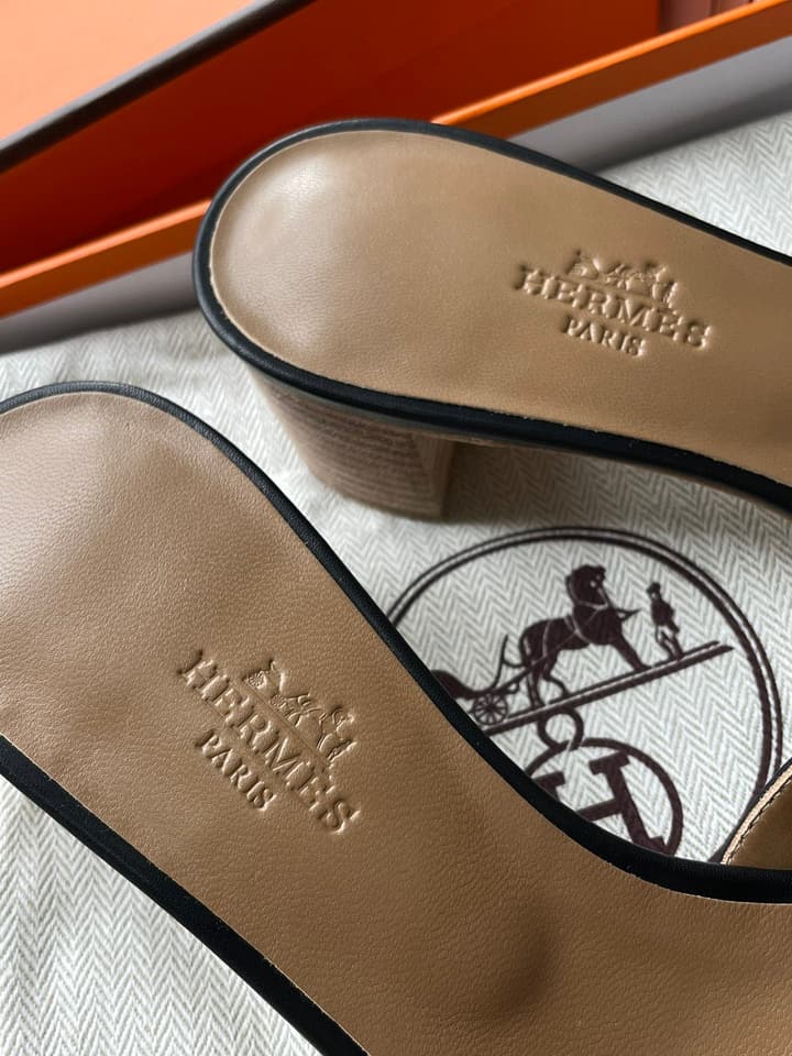 Hermès Classic H Heeled Sandals