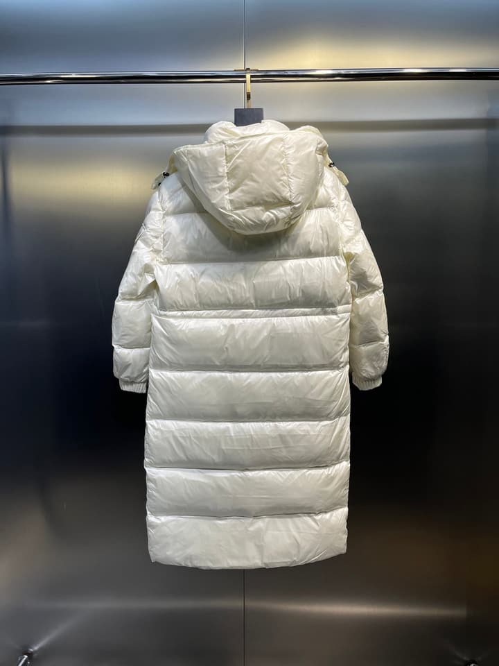 Moncler Cavettaz Long Down Jacket in Black Laqué