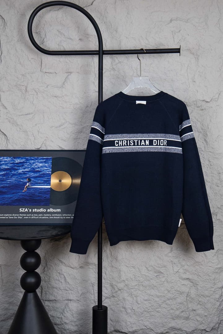 Dior Monogram Double-Sided Jacquard Crewneck Sweater – 24SS in Navy Monogram Pattern