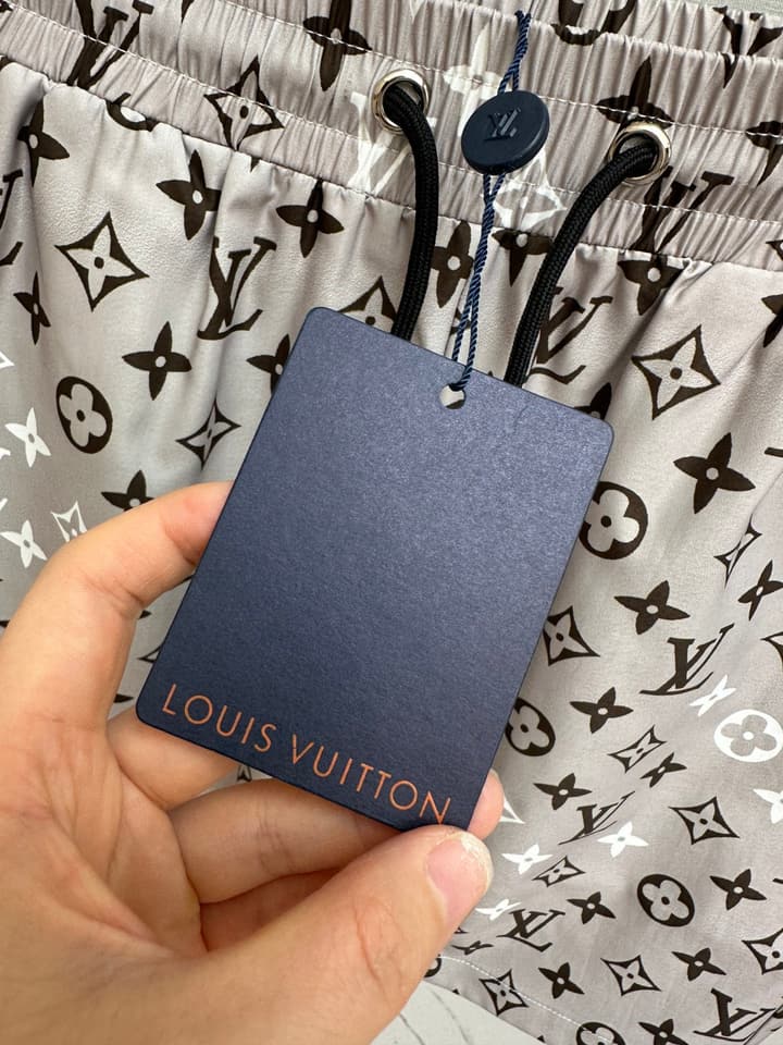 Louis Vuitton Men's Casual Beach Shorts – 2025SS in Grey Abstract Floral