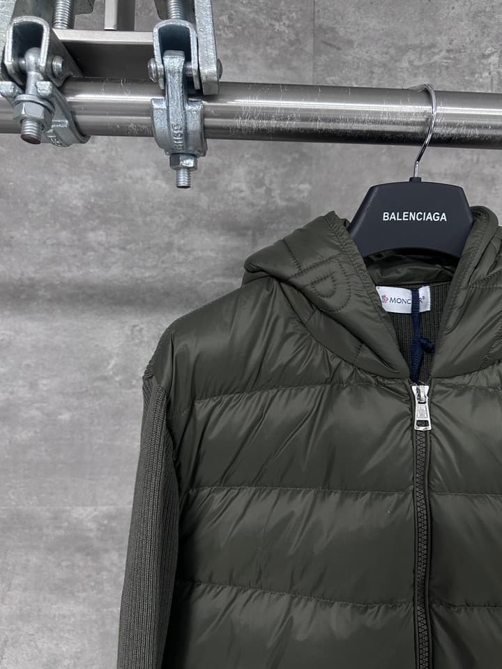 Moncler Hooded Wool Knit Spliced Down Jacket – Early Autumn Collection in Black