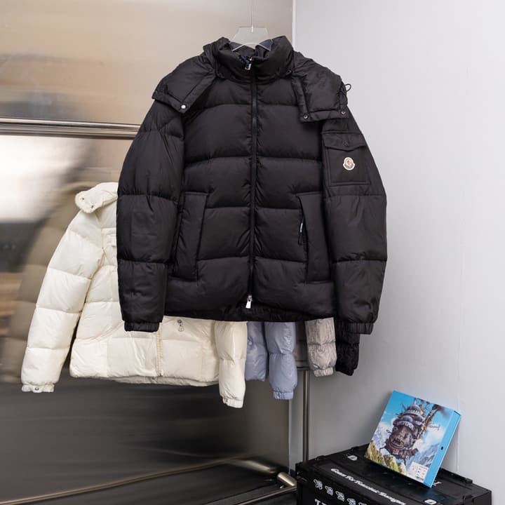 Moncler Couyere Detachable Hood Down Jacket in Black Down Jacket