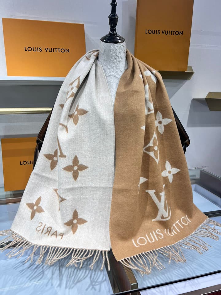 Louis Vuitton Reykjavik Cashmere Scarf