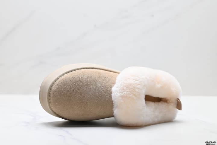 UGG Dakota Slip-On Snow Boots in Chestnut Suede