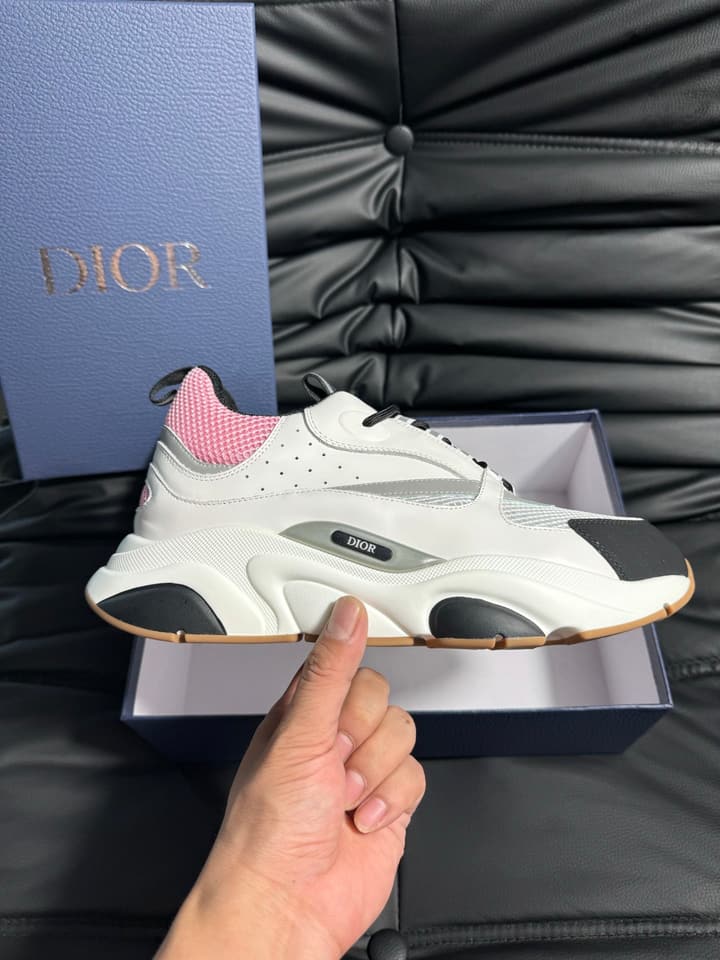 Dior B22 Calfskin Sneakers in Black