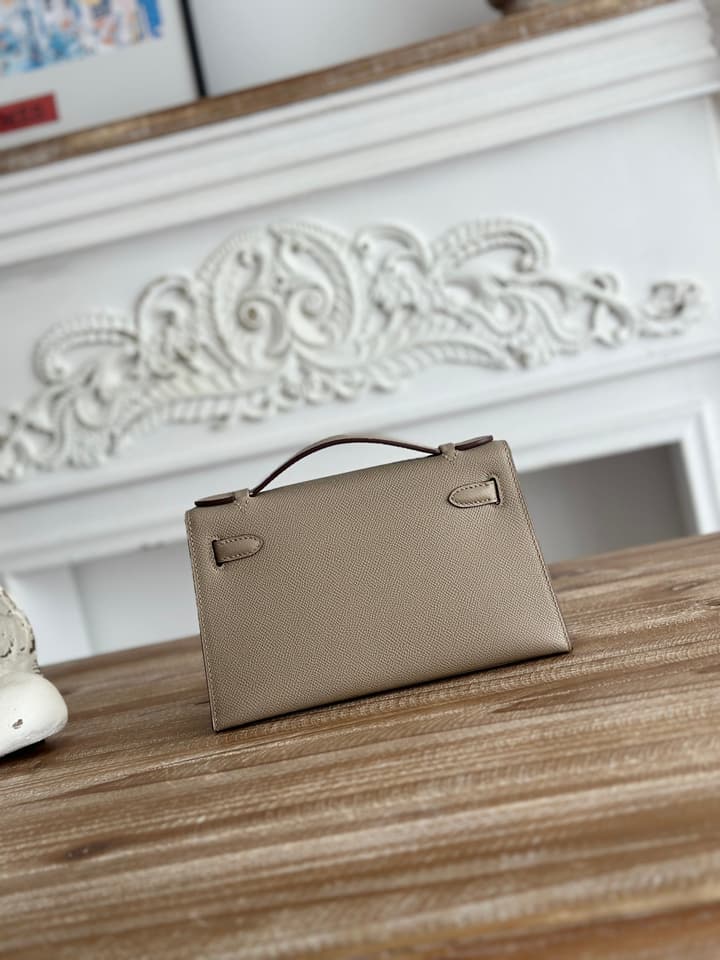 Hermès Kelly Mini Bag – 22cm in Cool Taupe
