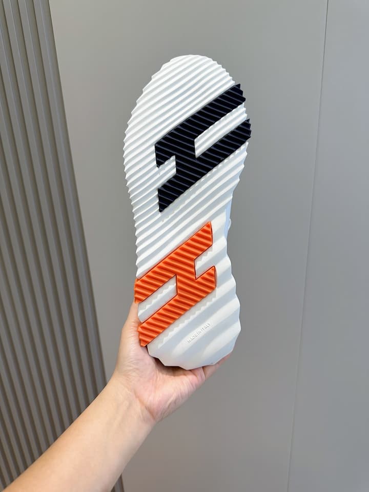 Hermès Bouncing Sneakers