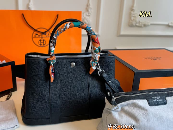 Hermès Garden Tote Bag in Light Beige