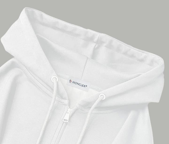 Moncler Classic Embroidered Logo Zip Hoodie in Black