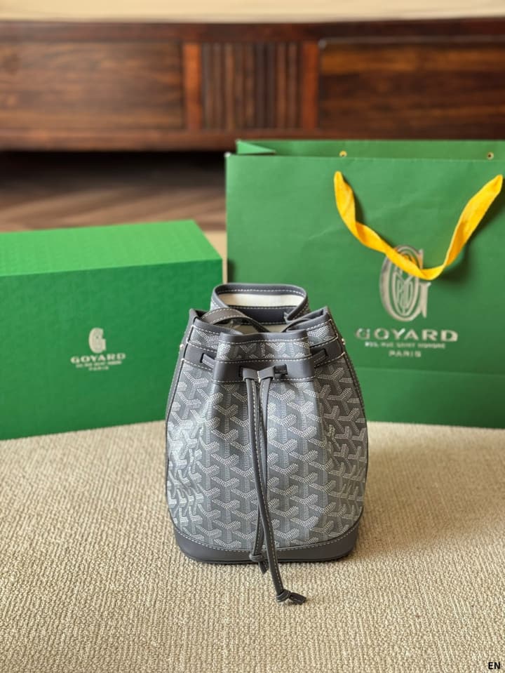 Goyard Bucket Bag in Black