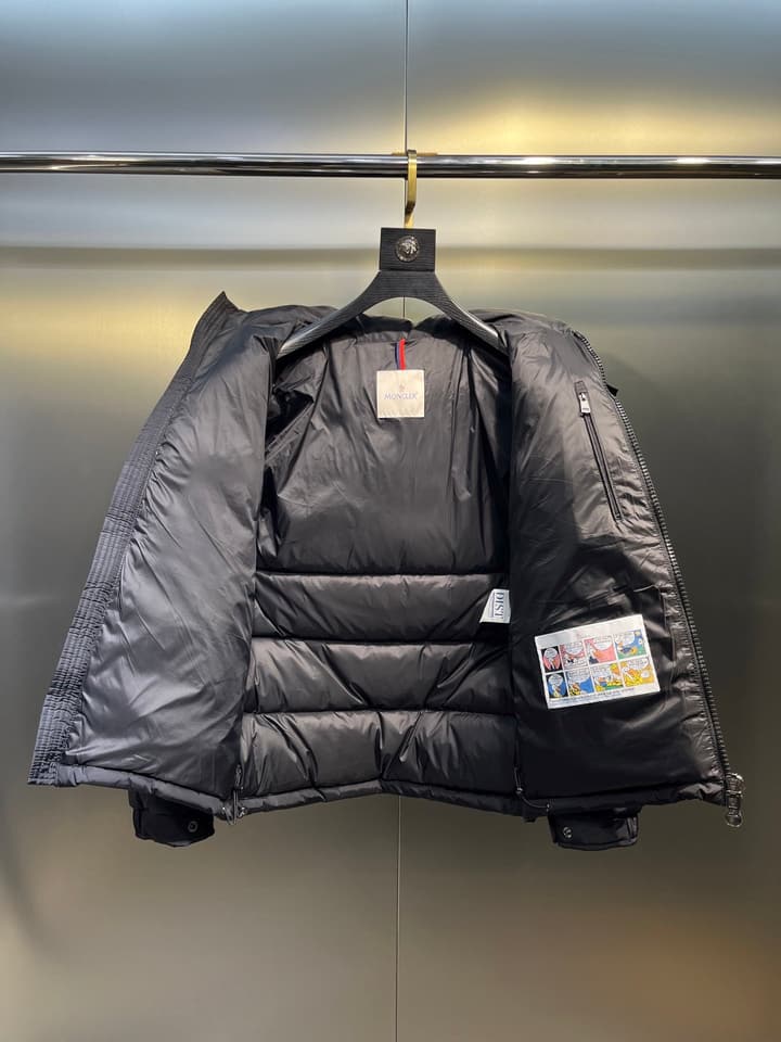 Moncler Maya Matte Down Jacket – Autumn/Winter Collection in Black