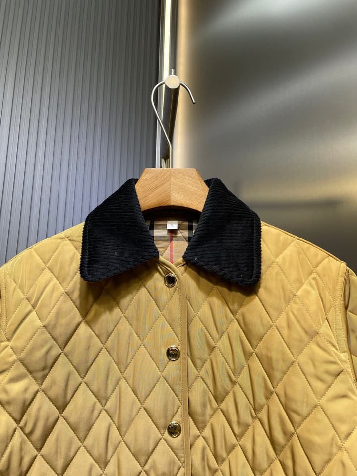 Burberry Quilted Long-Sleeve Jacket – 25FW in Charcoal Grey