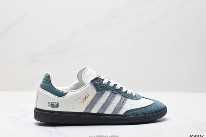 Adidas Handball Spezial Classic Retro Sneakers in Black Suede Red Stripe