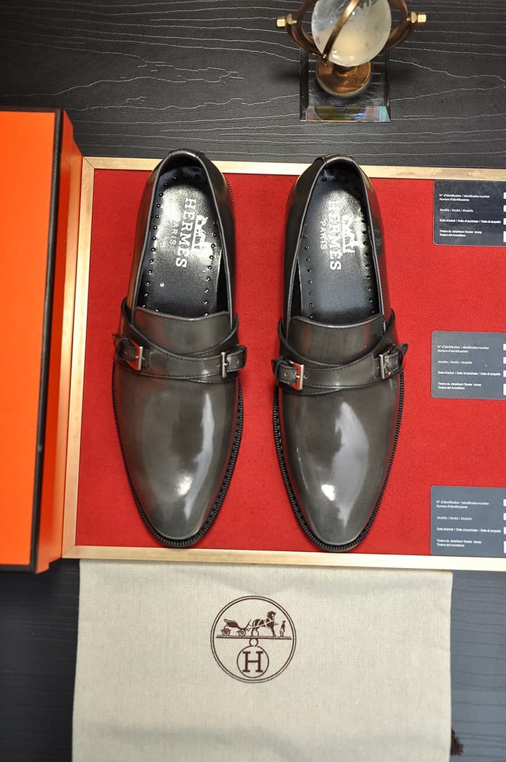 Hermès Leather Driving Shoes in Black