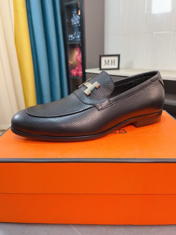Hermès Business Leather Loafers