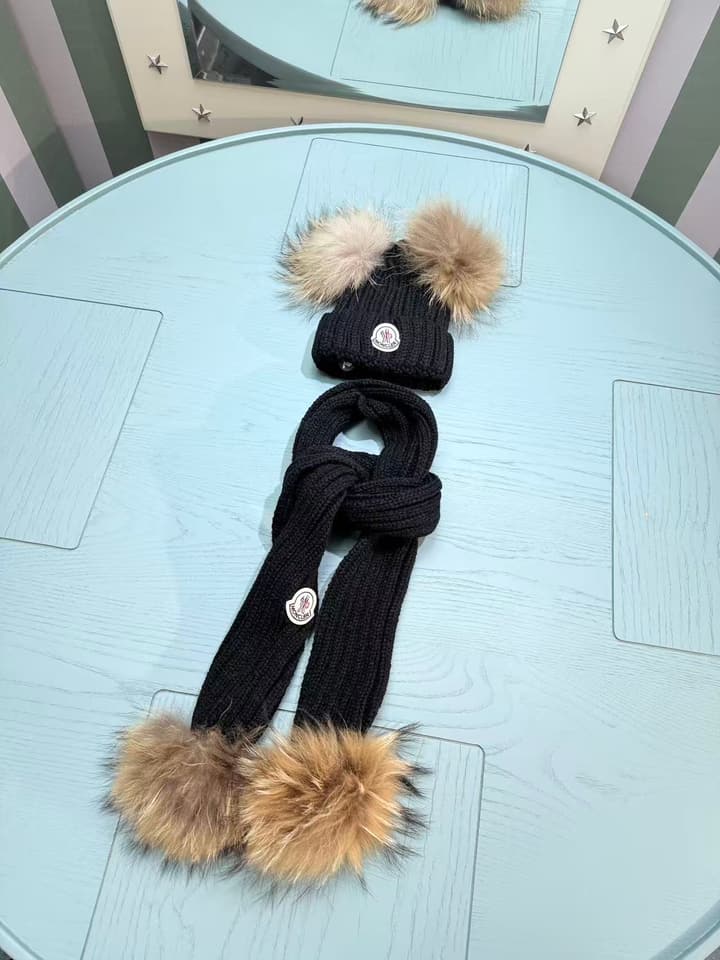 Moncler Kids Double Pom-Pom Hat and Scarf Set – Kids Collection in Black