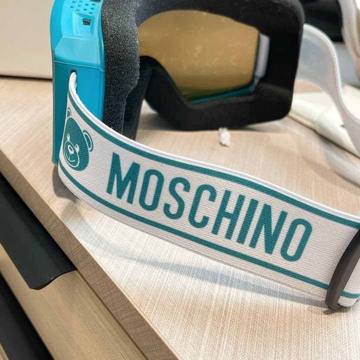 Moschino Bear Magnetic Dual-Lens Ski Goggles in Black Frame With Pink Mirrored Lens