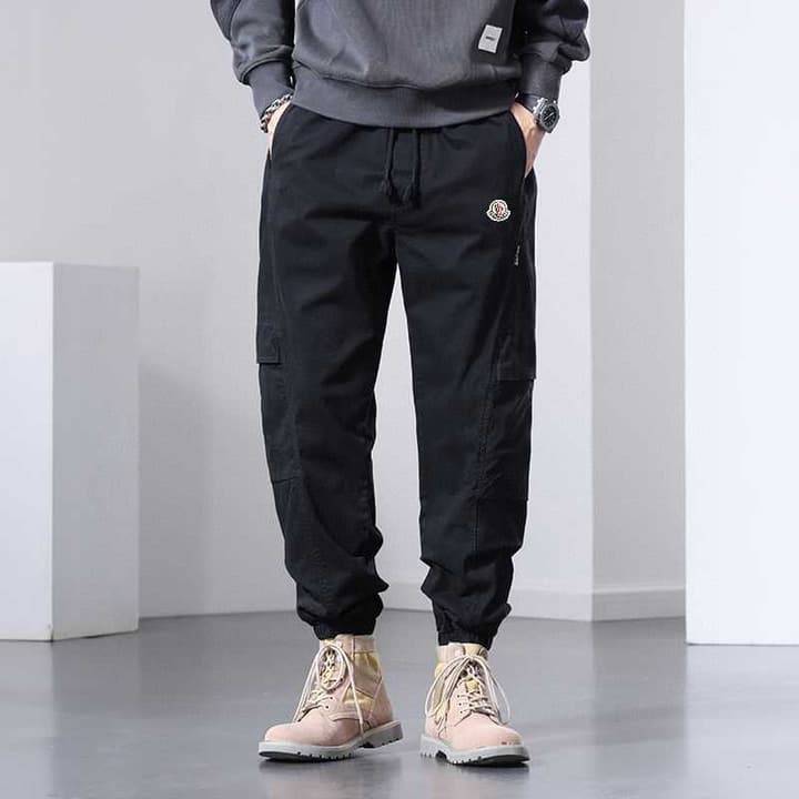 Moncler Multi-Pocket Cargo Jogger Pants in Army Green