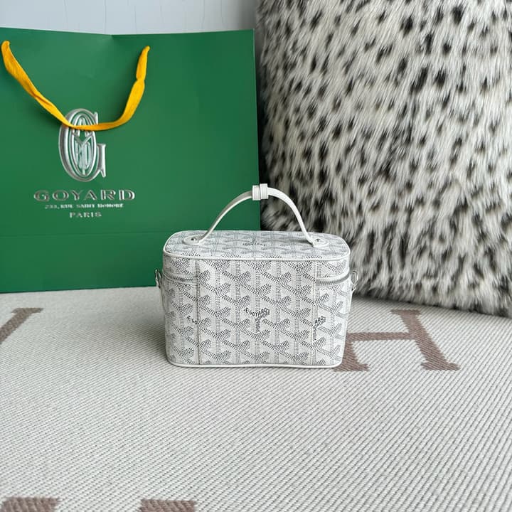 Goyard Muse Mini Vanity Case in Bright Orange Goyardine