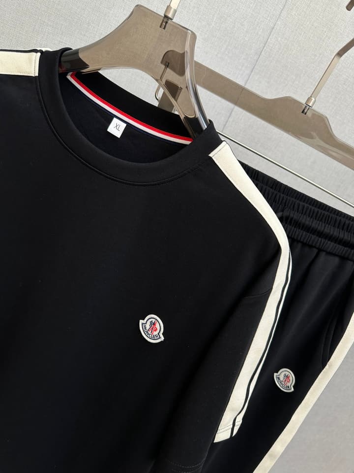 Moncler Urban Casual Tracksuit Set – 2026SS in Black
