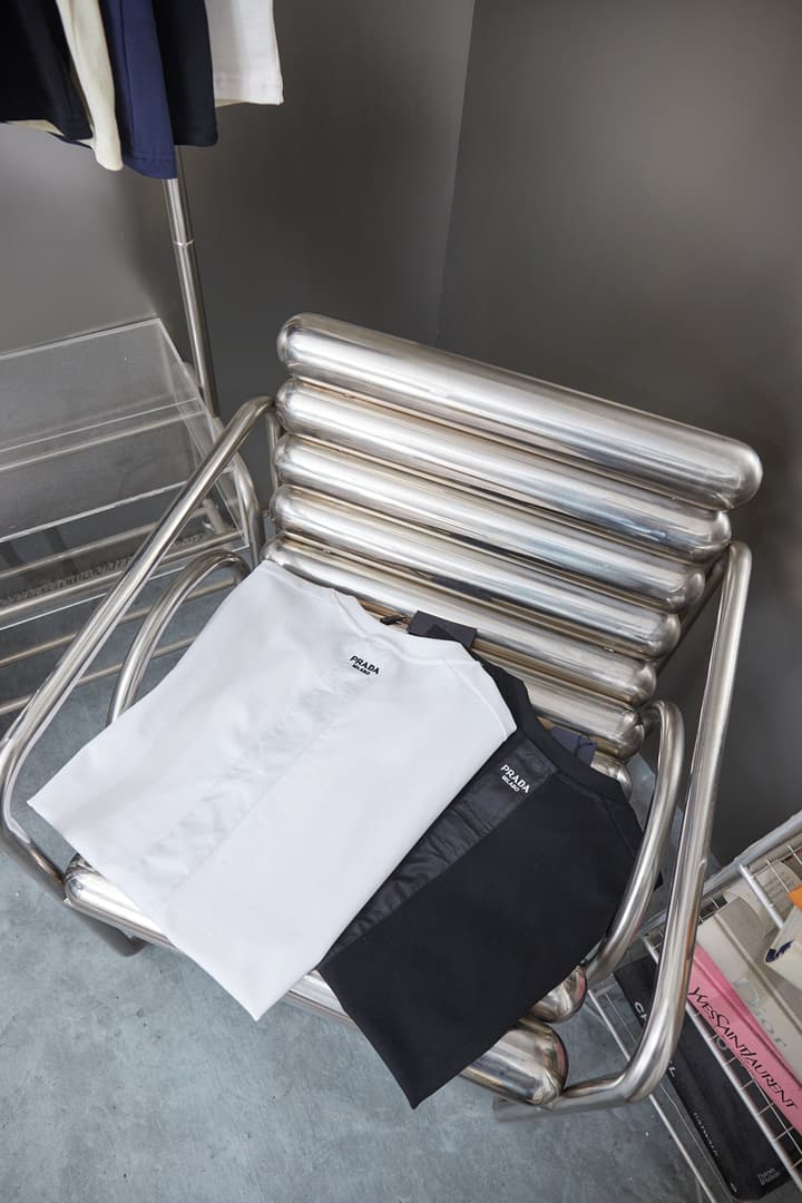 Prada Hardware Short-Sleeved T-Shirt – 26SS Early Spring Collection in White