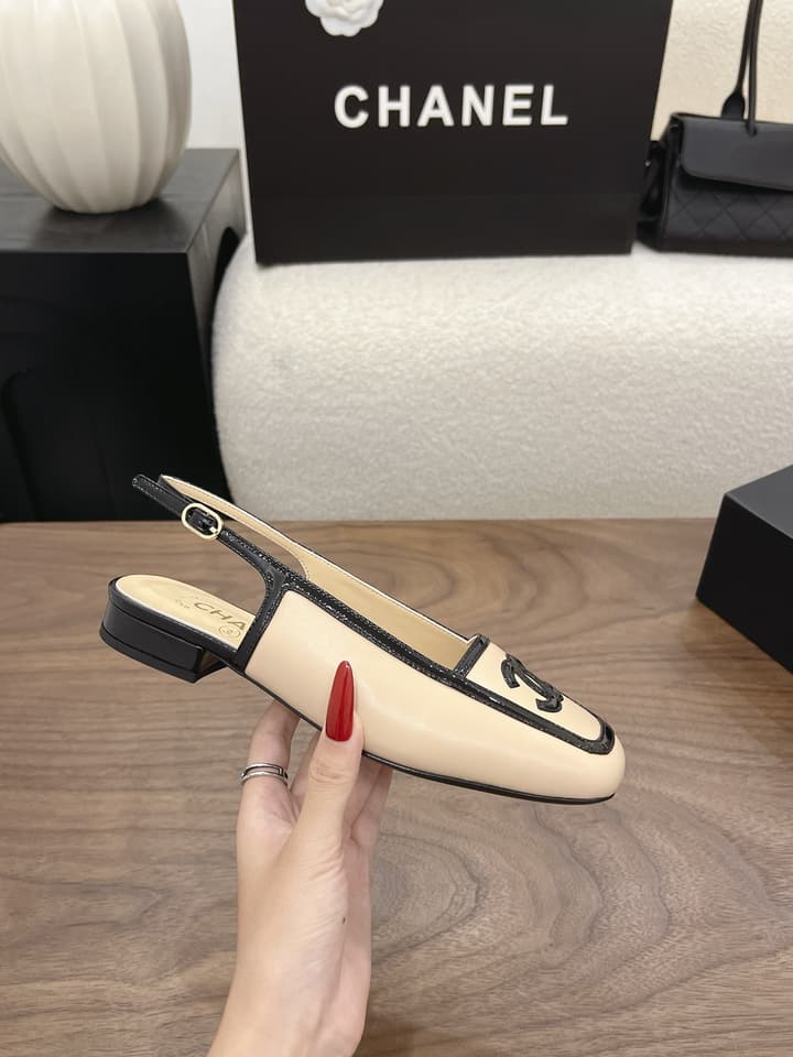 Chanel Leather Flats – 2026