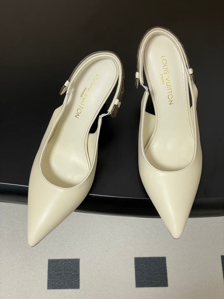 Louis Vuitton Legacy Slingback Pumps – 25SS in Light Grey Patent