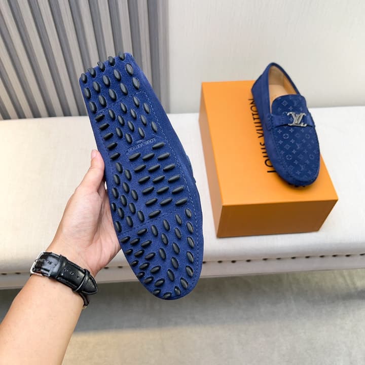Louis Vuitton Pebbled Leather Driving Shoes in Black Smooth Leather