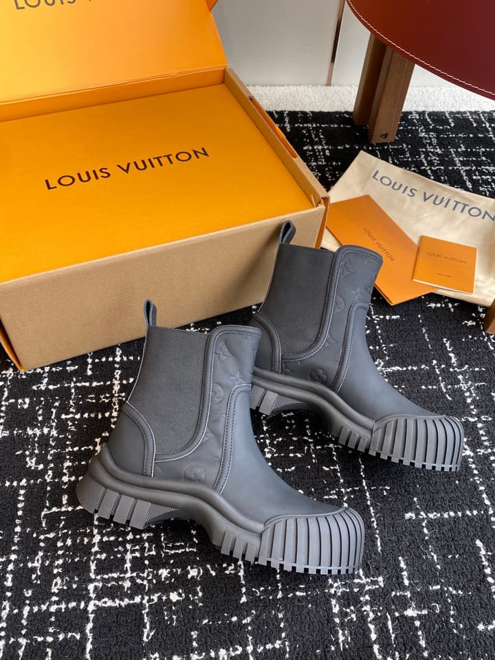 Louis Vuitton Runway Slip-On Ankle Boots – New Collection in Beige
