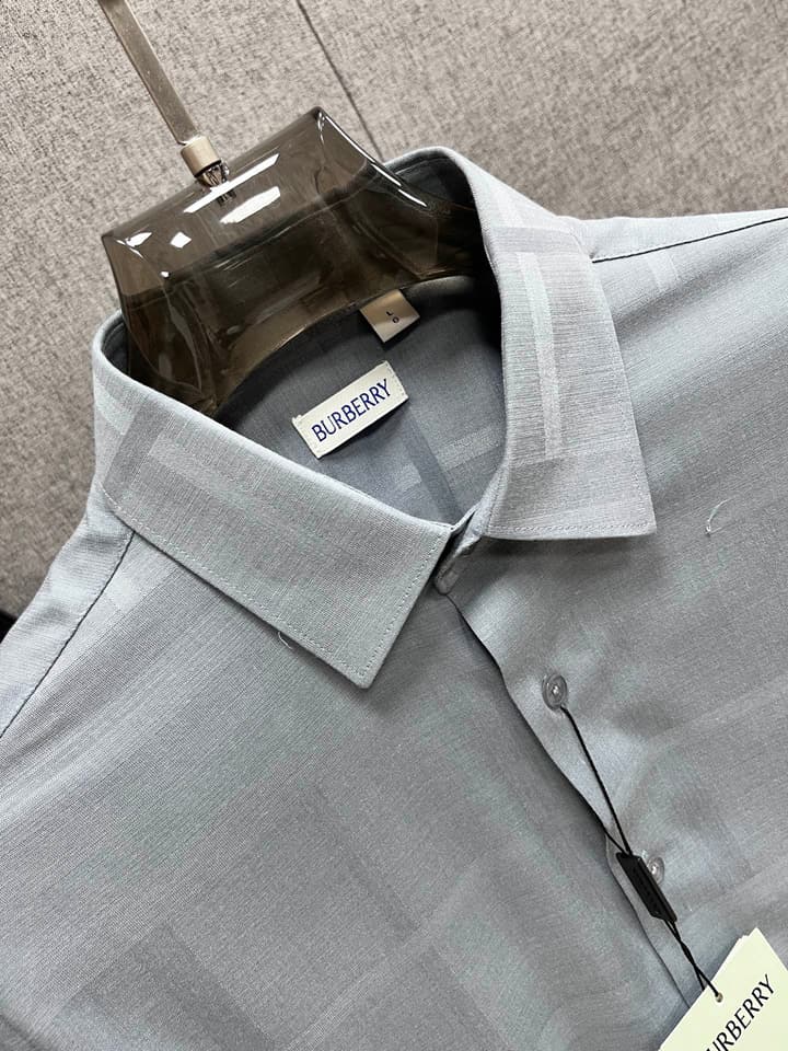 Burberry Men's Casual Long Sleeve Shirt – Autumn/Winter Collection in Charcoal Black