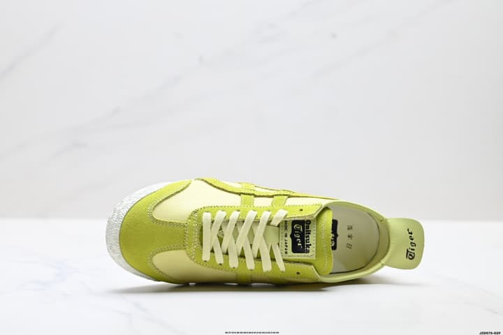 Onitsuka Tiger Mexico 66 Deluxe Nippon Made Sneakers in Beige With Taupe Stripes