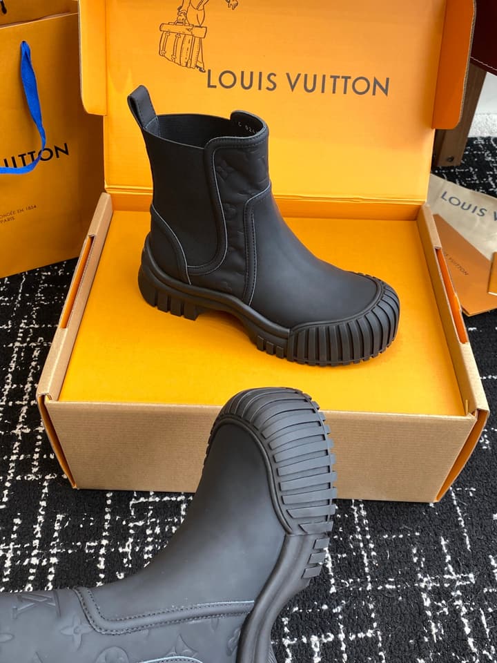 Louis Vuitton Runway Slip-On Ankle Boots – New Collection in Beige