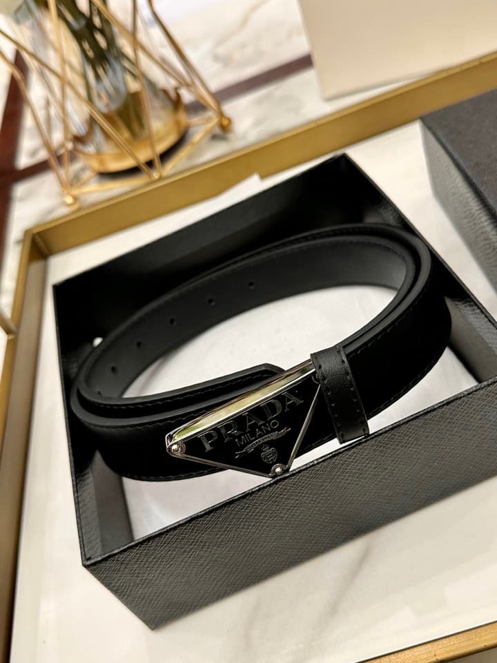 Prada Classic Fashion Belt – 3.0cm in Saffiano Black Leather With Silver Buckle