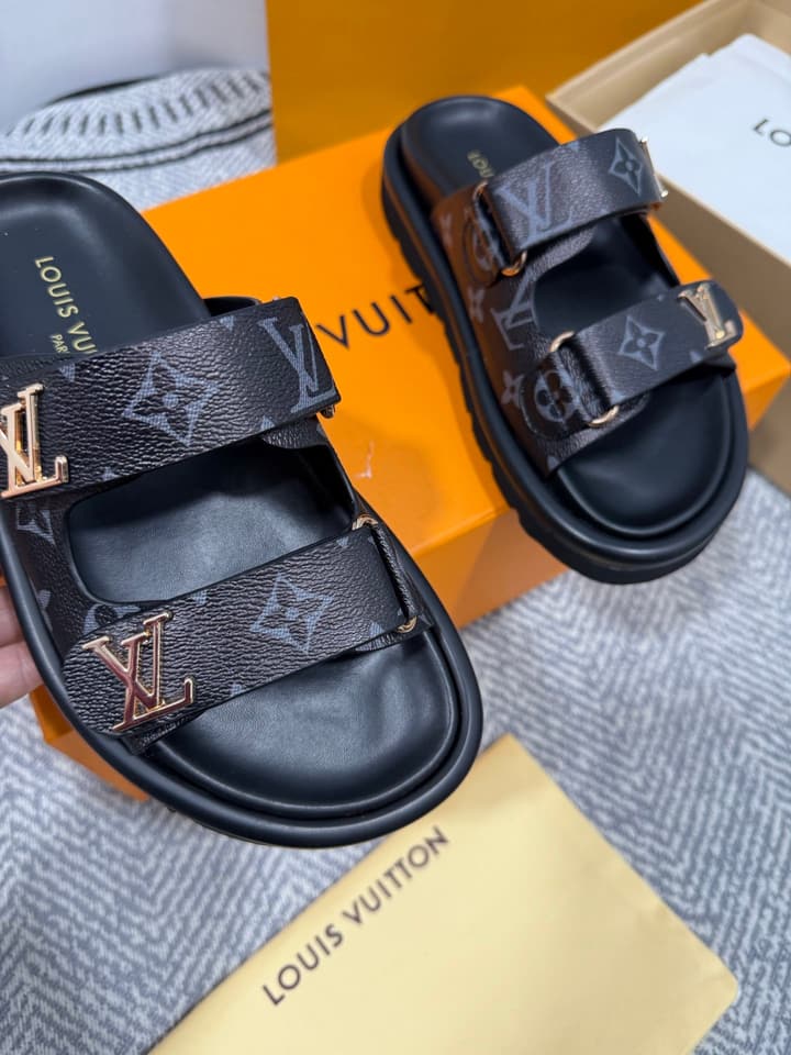 Louis Vuitton Velcro Platform Slippers – Spring/Summer 2024 in Monogram Black