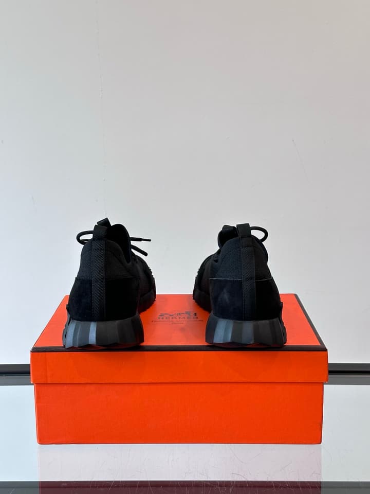 Hermès Men's Casual Sport Sneakers in All Black Knit