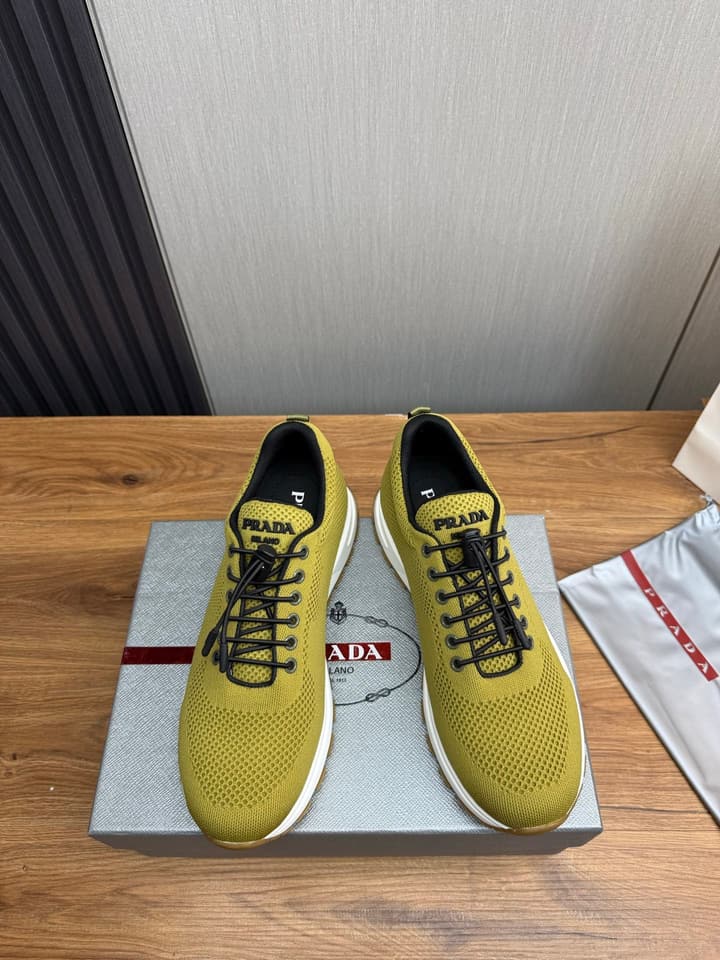Prada Men's High-Quality Sneakers in Light Grey