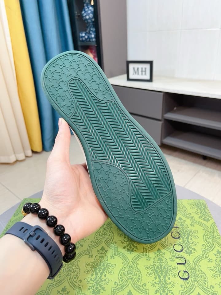 Gucci New Season Casual Fashion Sneakers in Black With Web Stripe