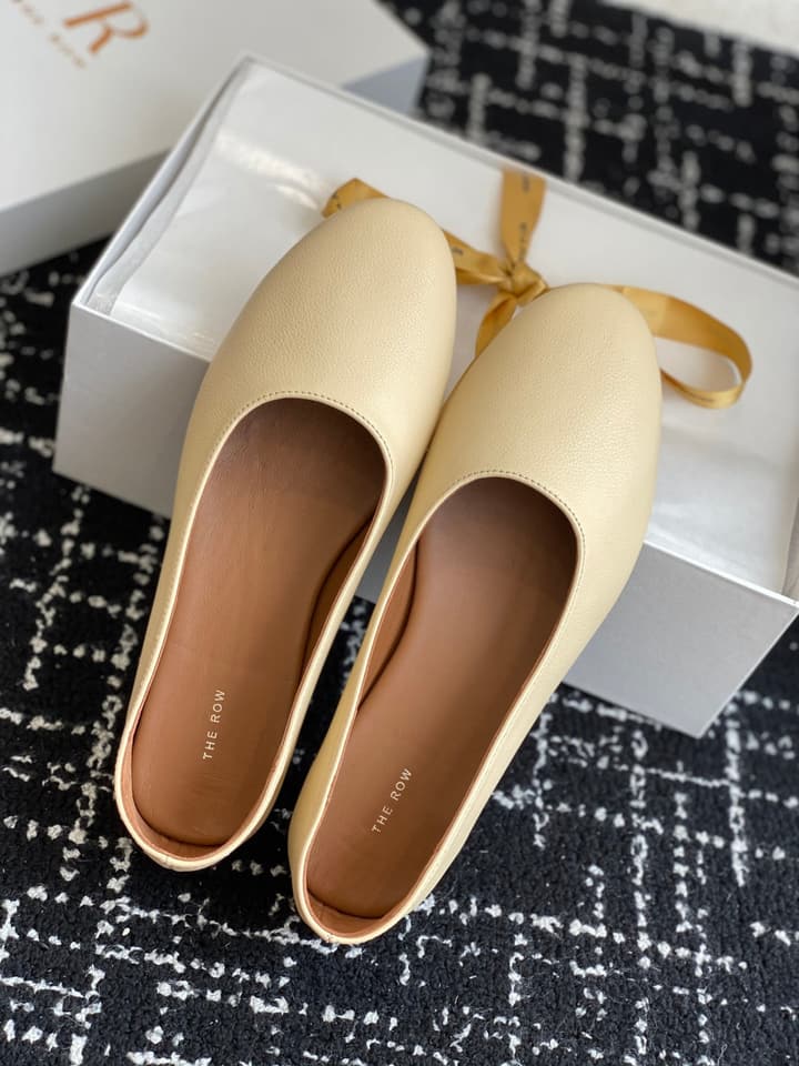 The Row Mary Jane Ballet Flats – 25SS Spring/Summer Collection in Charcoal