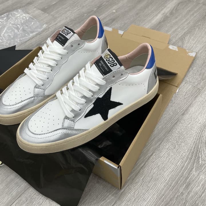 Golden Goose Ball Star Letter Graffiti Sneakers – 2023 Spring Collection in White Silver With Blue Heel And Black Star