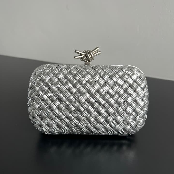 Bottega Veneta Knot Evening Clutch Bag in Gold