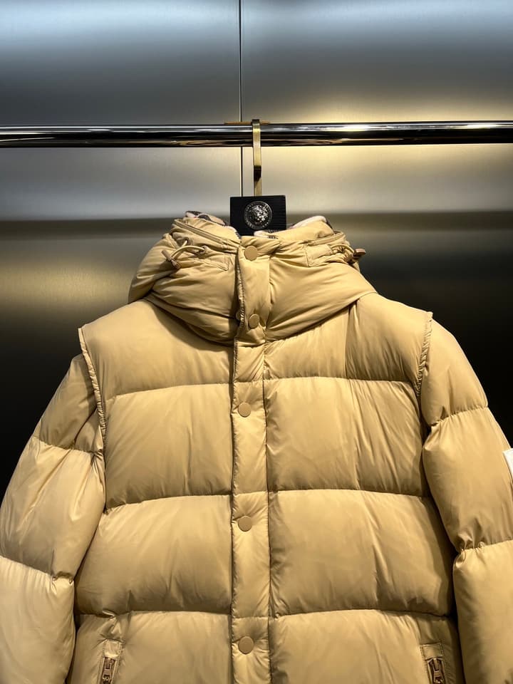 Burberry Detachable Sleeve Hooded Down Jacket in Black