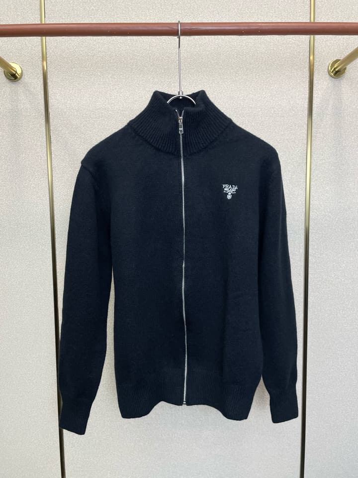 Prada Casual Zipper Cardigan